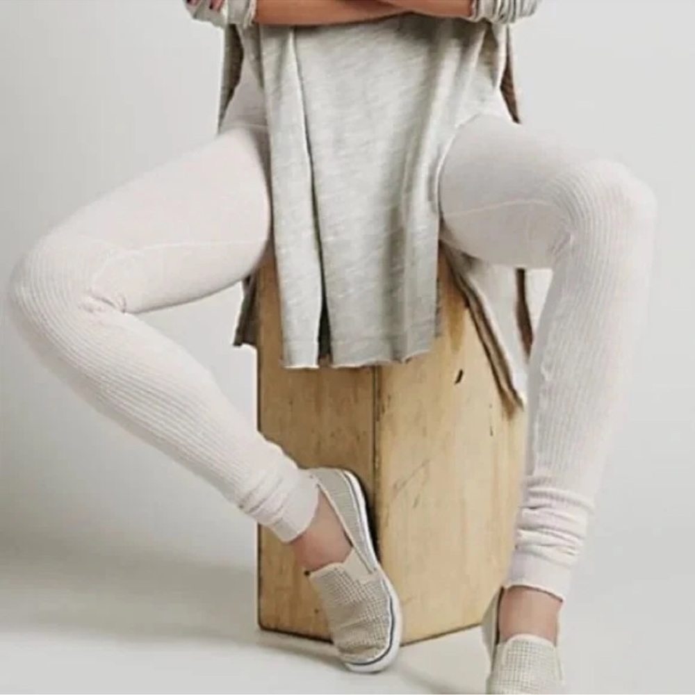 Free People intimately Soft Leggings Cream Ribbed Knit High Waisted Sz S NWT